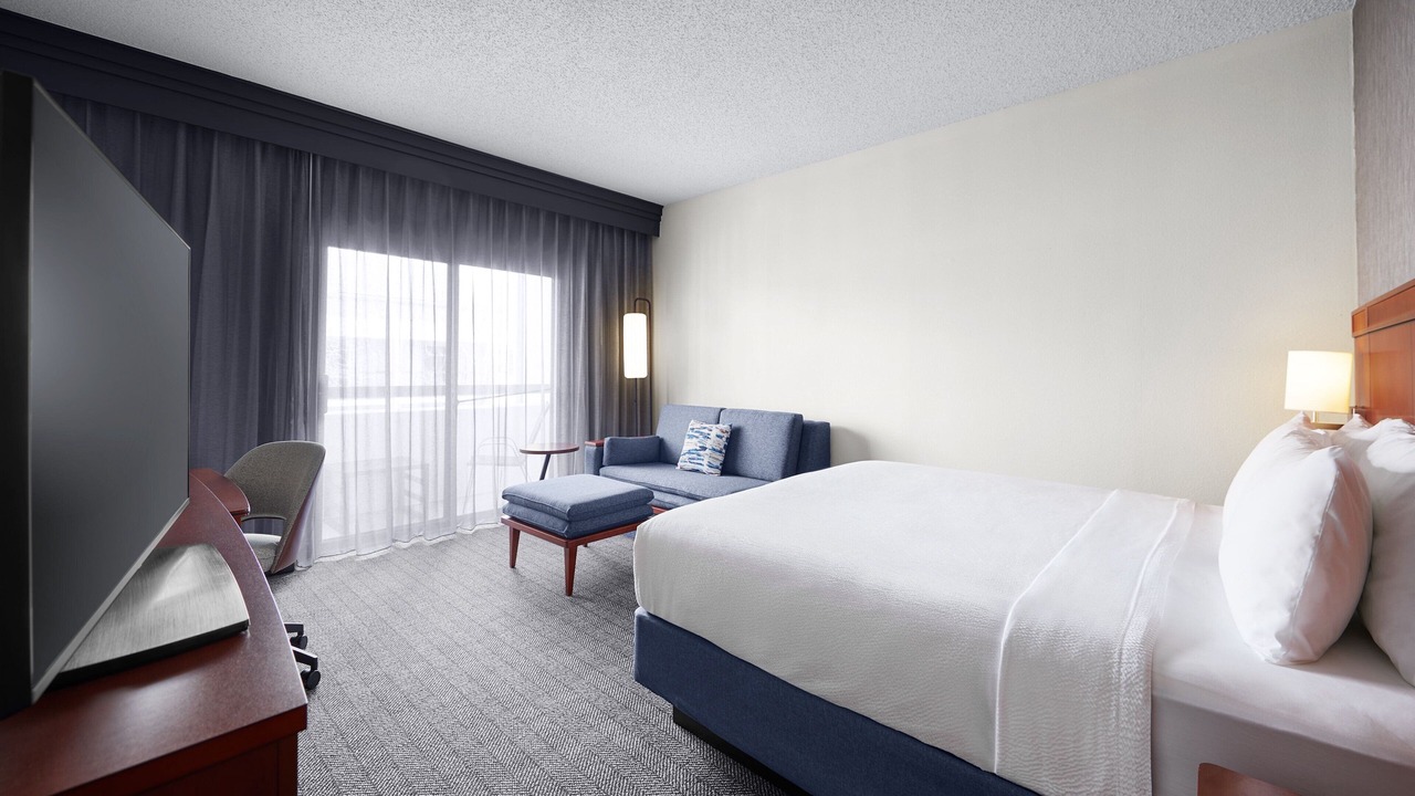 Photo of Bedroom in Overland Park
