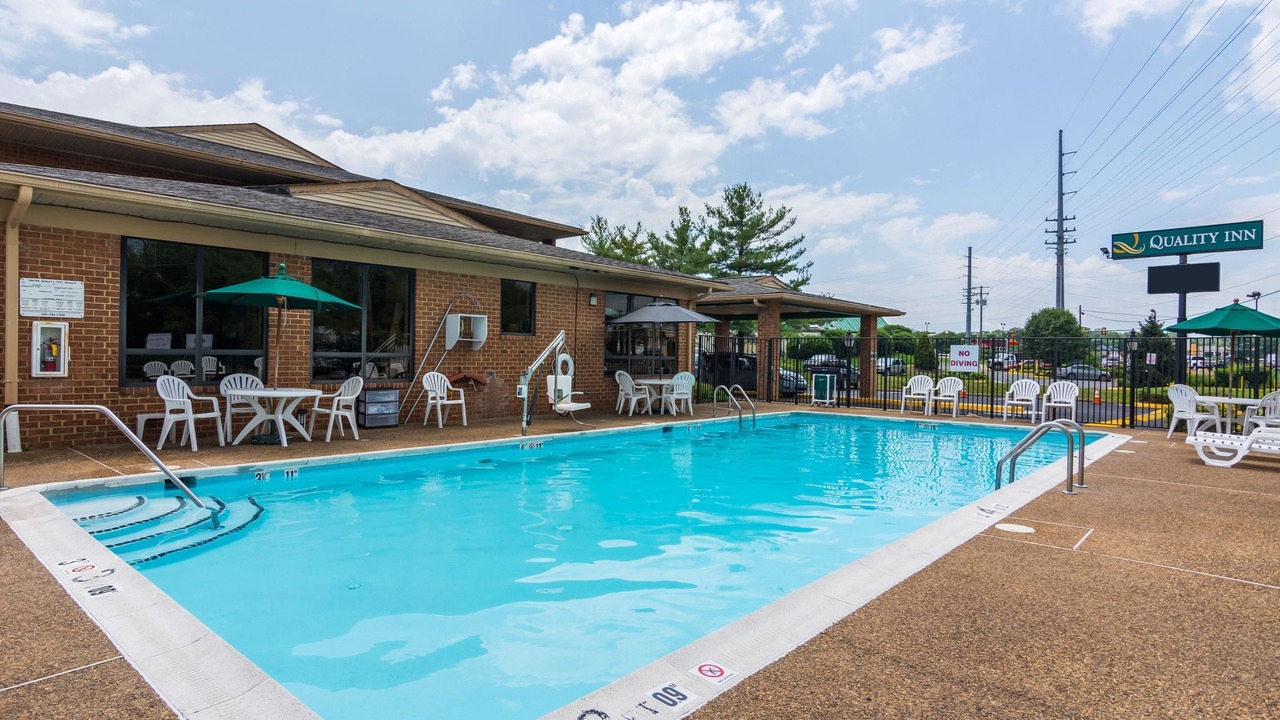 Photo of Outdoor in Lakeview