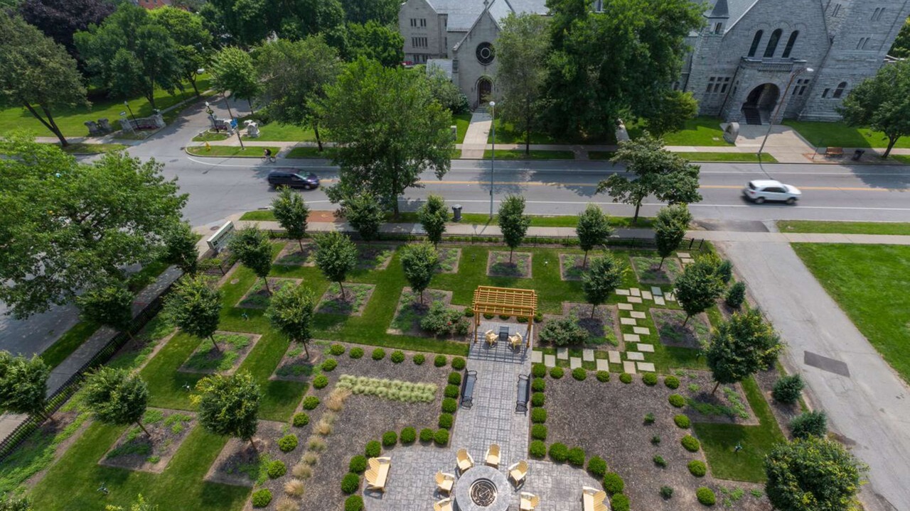 Photo of Outdoor in East Avenue
