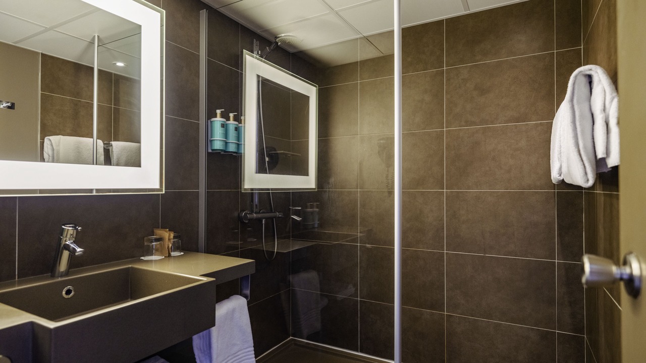 Photo of Bathroom in Courcouronnes