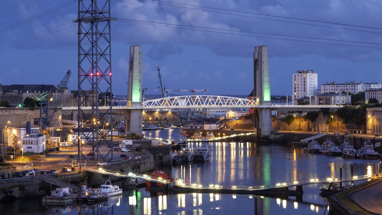 Photo of Others in Downtown