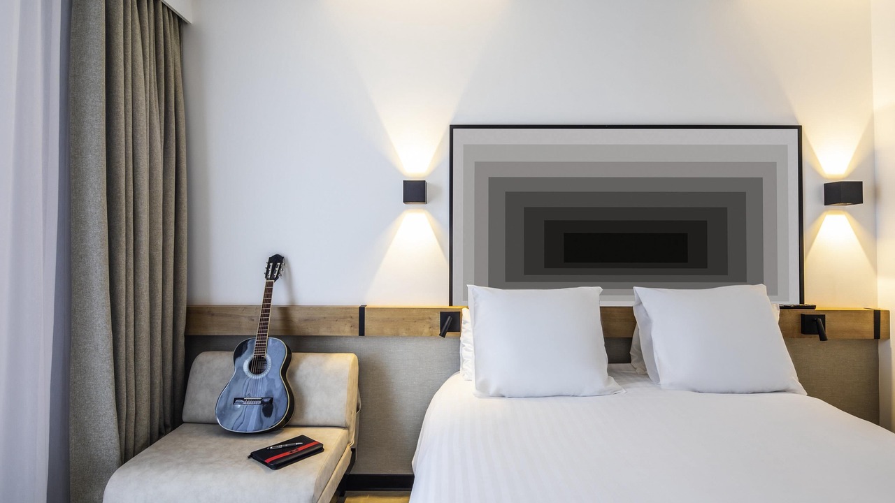 Photo of Bedroom in Downtown