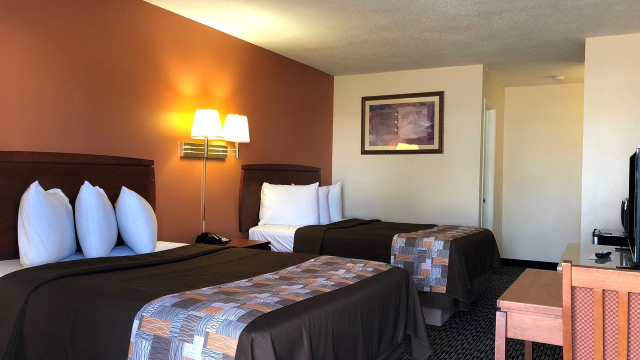 Photo of Others in Sullivan