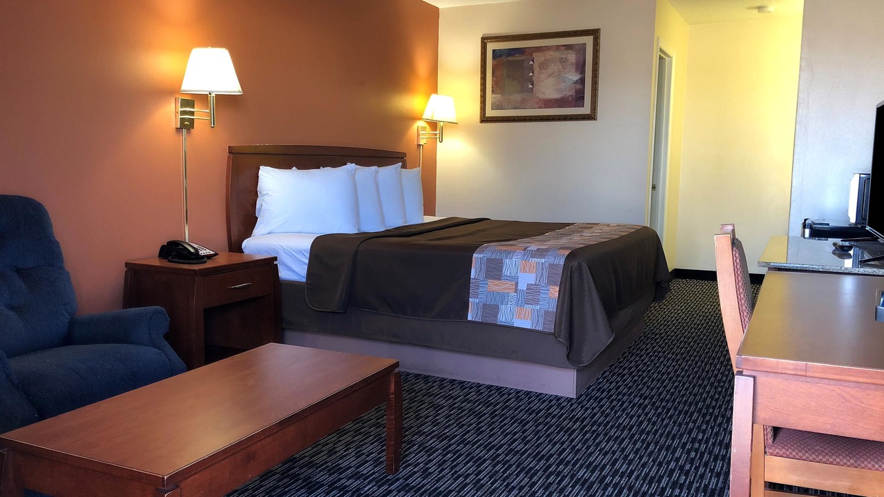 Photo of Livingroom in Sullivan