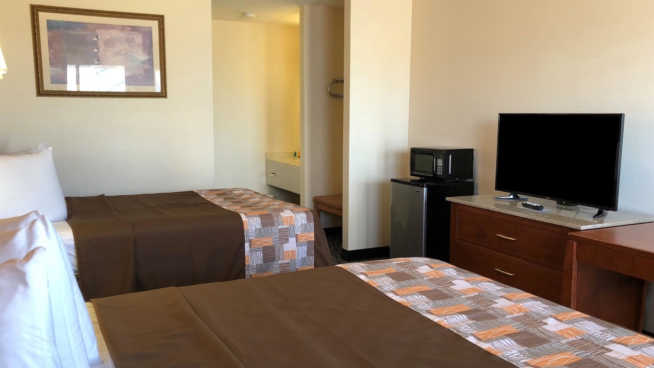 Photo of Others in Sullivan