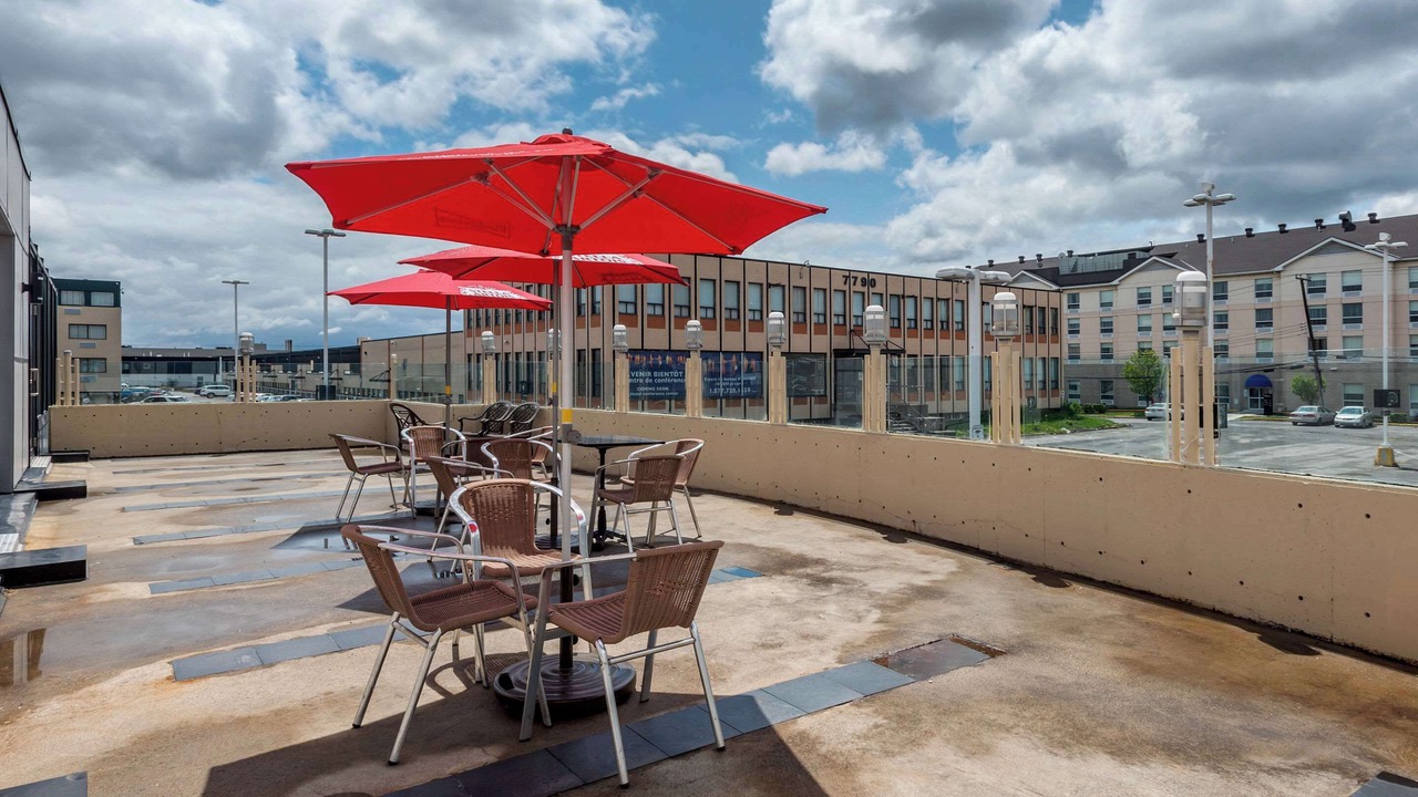 Photo of Outdoor in Saint-Laurent