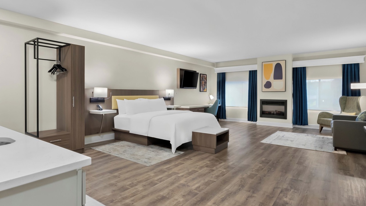 Photo of Bedroom in Tinton Falls