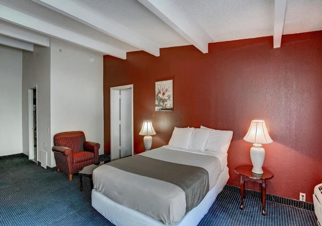 Photo of Bedroom in Cedar Knolls