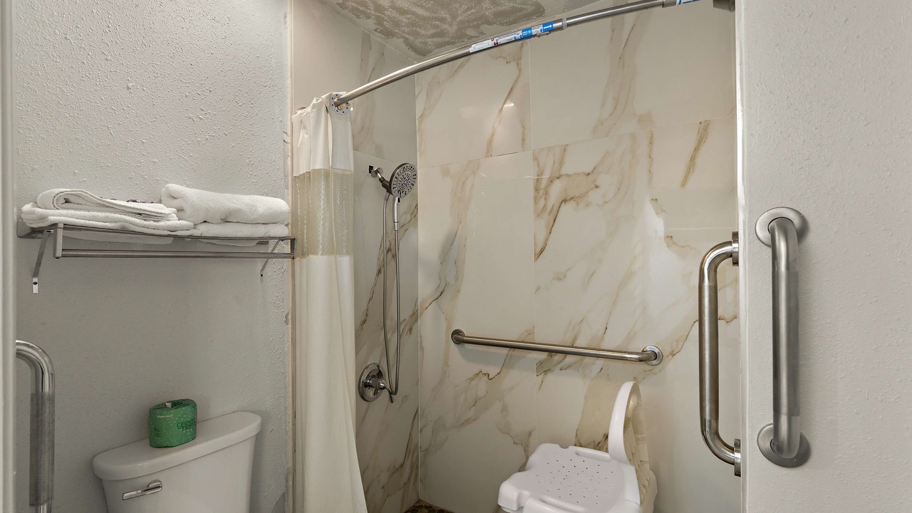 Photo of Bathroom in Belton