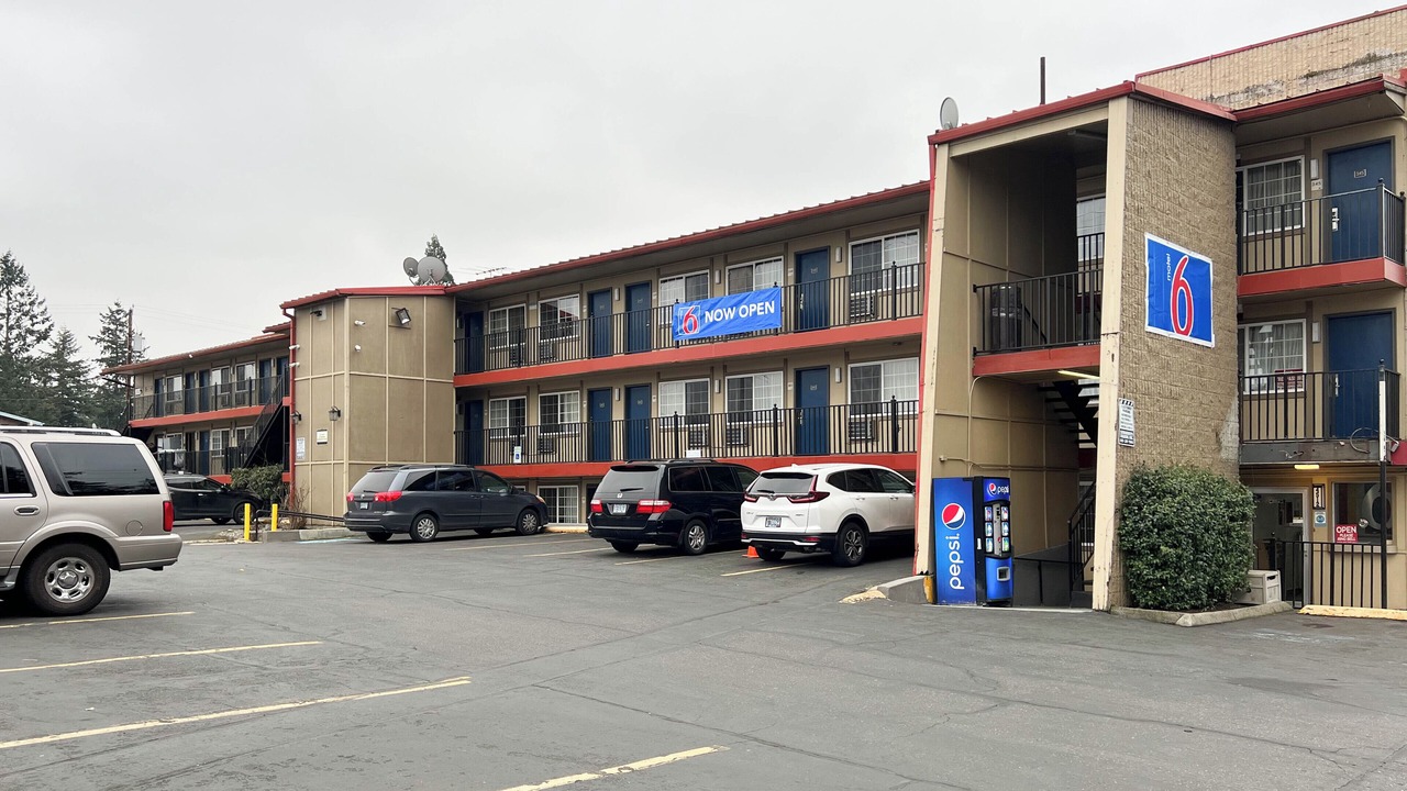 Photo of Outdoor in Foster - Powell