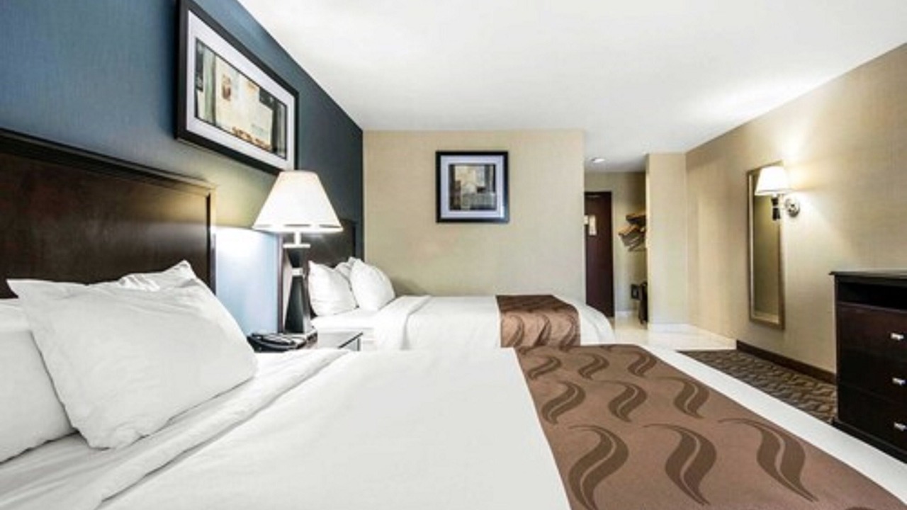 Photo of Bedroom in Niagara Falls