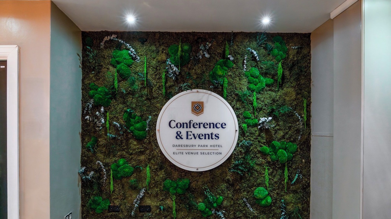 Photo of Others in Daresbury