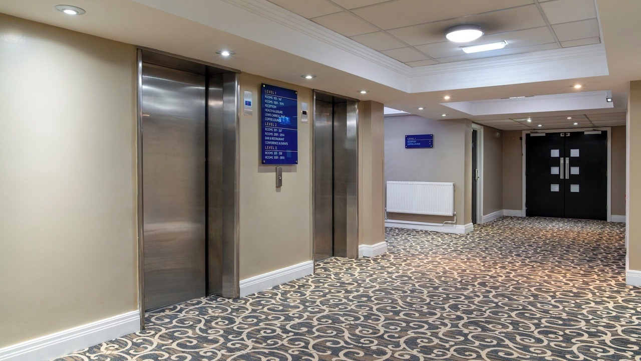 Photo of Others in Daresbury