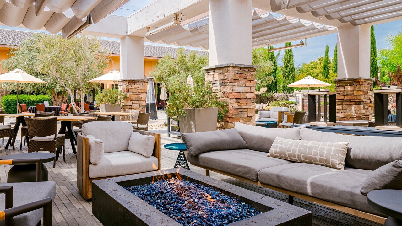 Photo of Livingroom in Napa