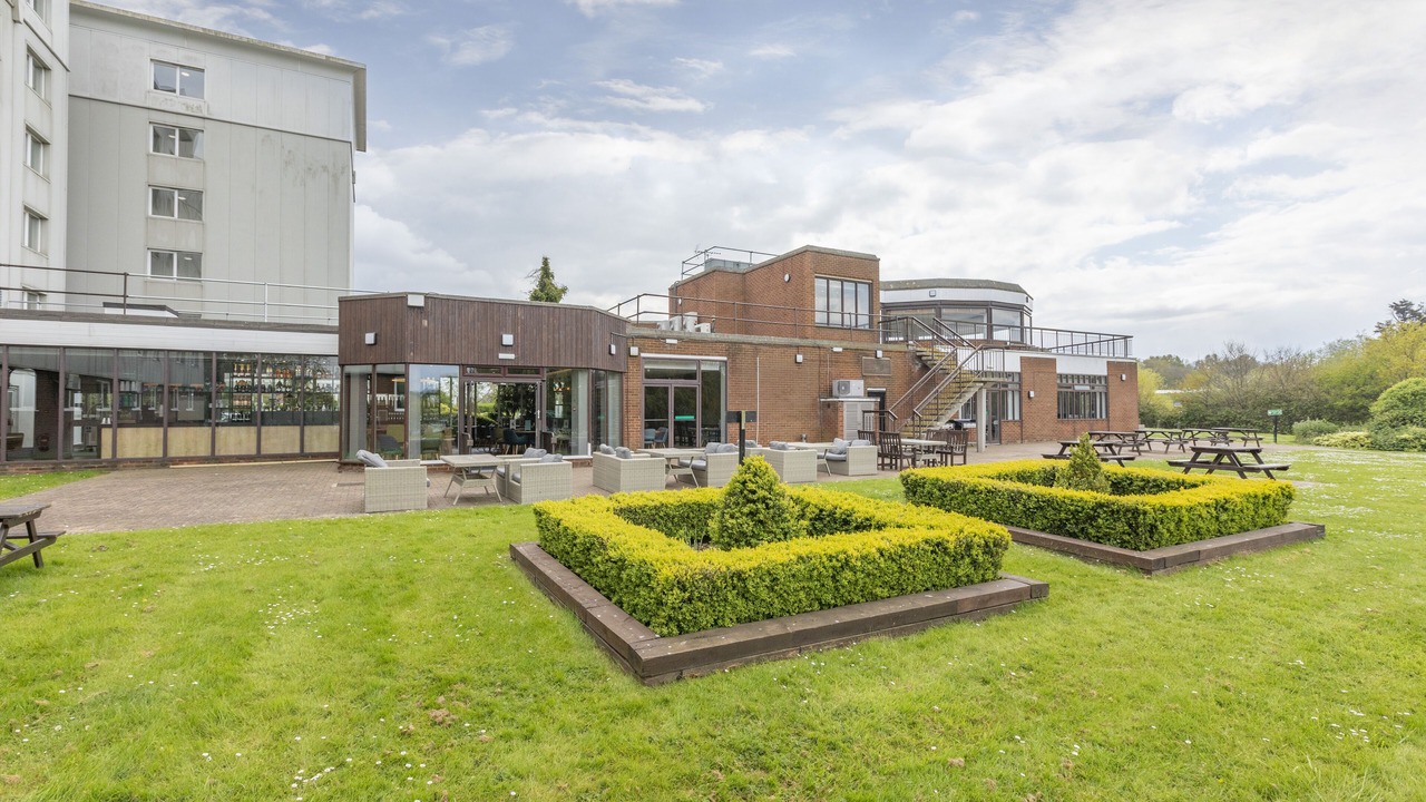 Photo of Outdoor in Basildon