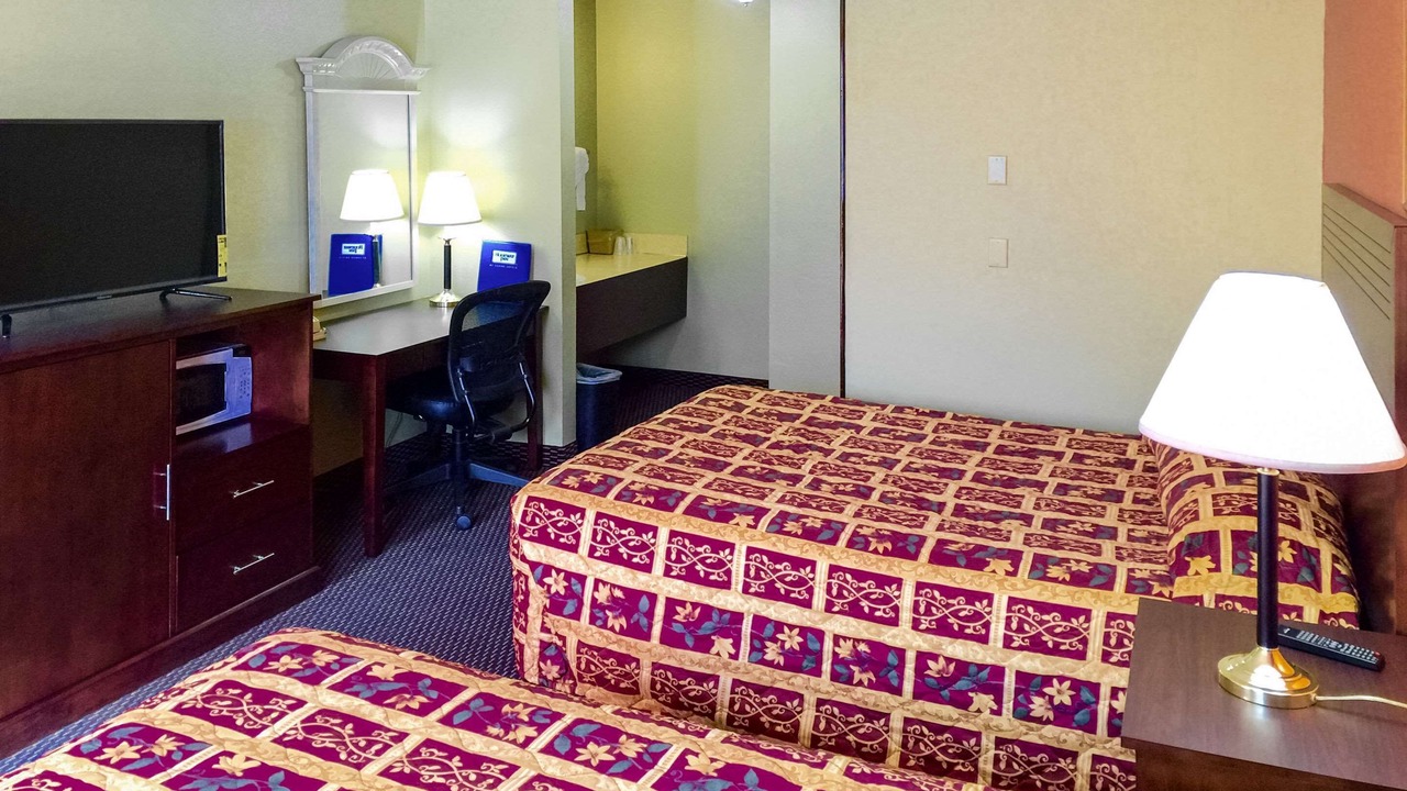 Photo of Bedroom in Corvallis