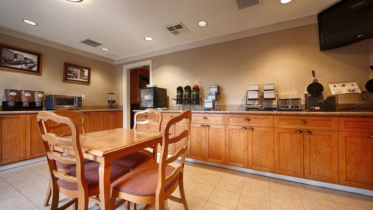 Photo of Others in Petaluma