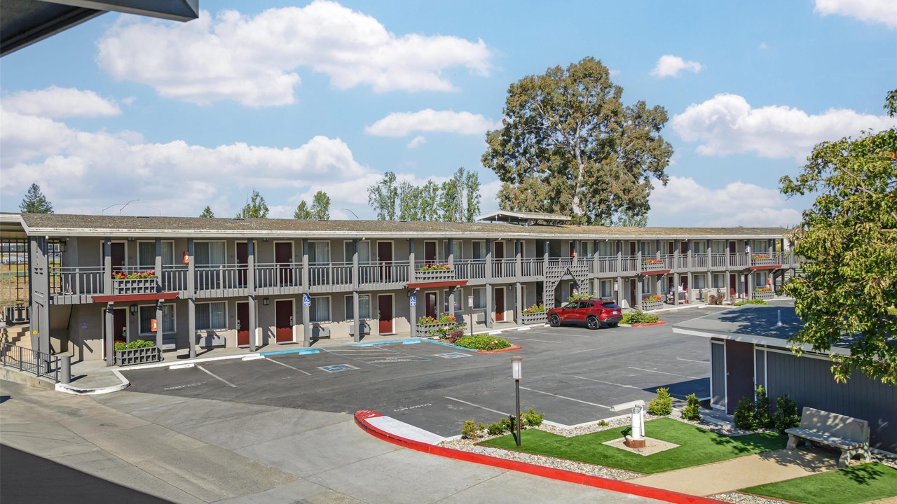 Photo of Outdoor in Petaluma