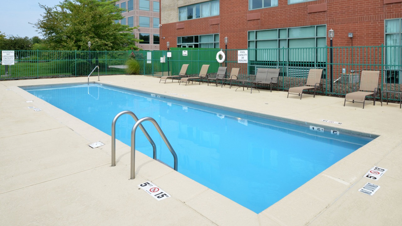 Photo of Outdoor in Maryland Heights