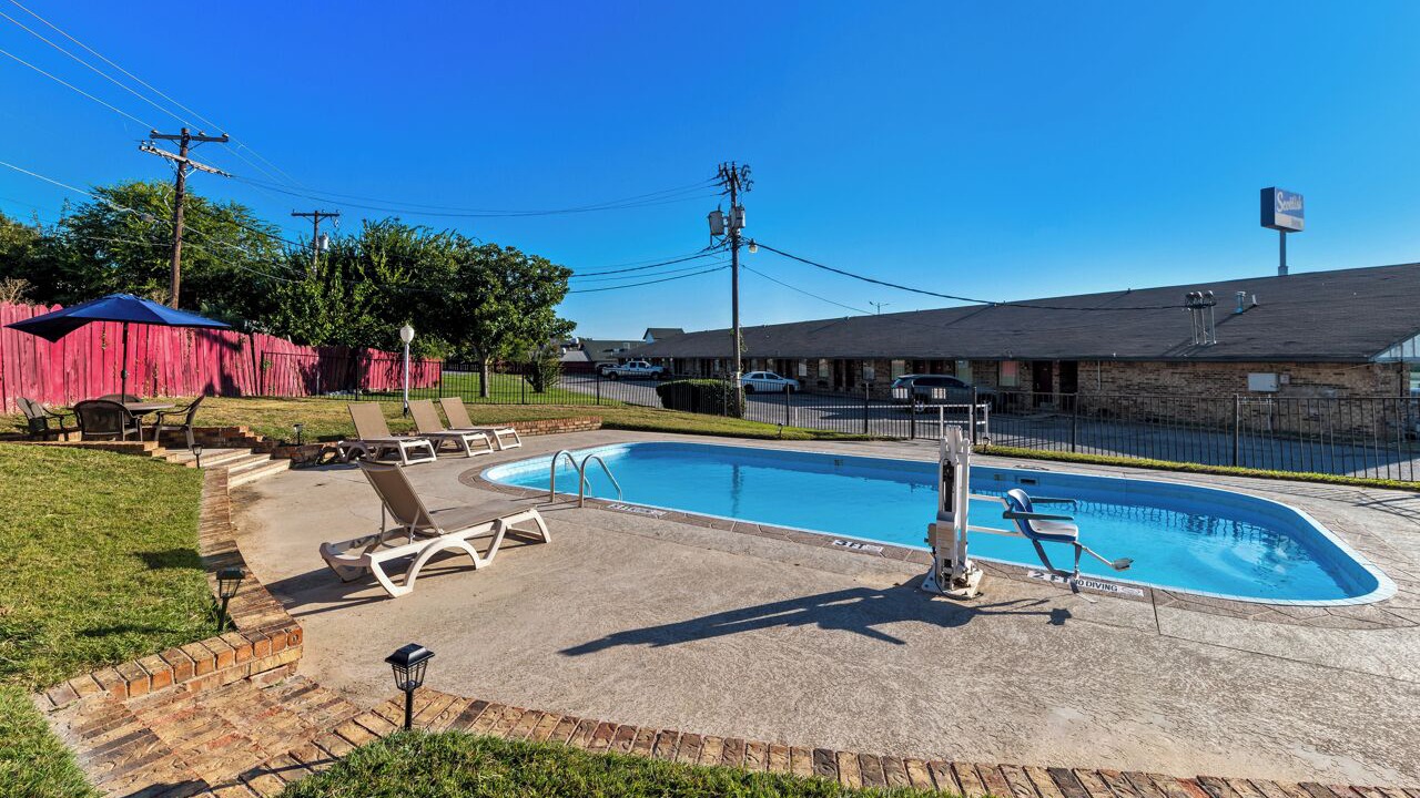 Photo of Outdoor in Decatur