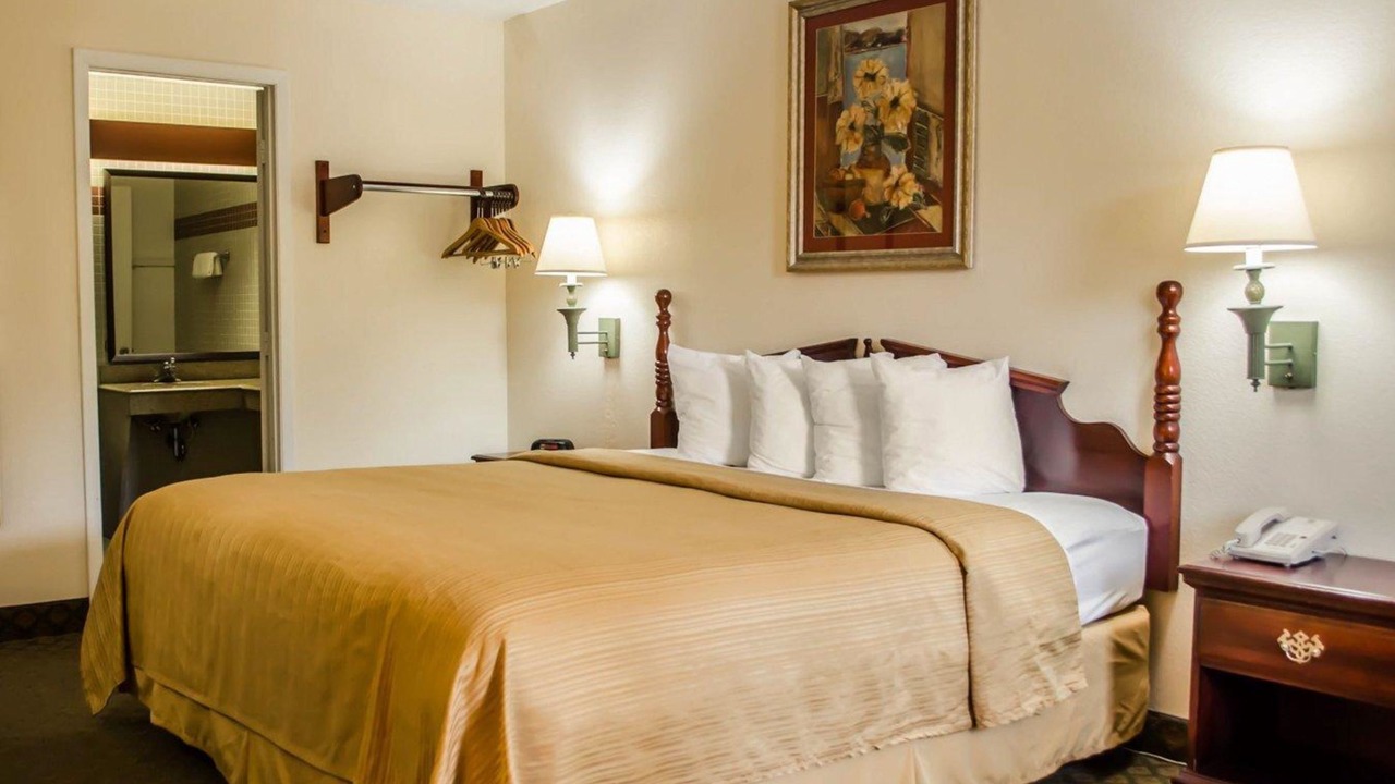 Photo of Bedroom in Crystal River