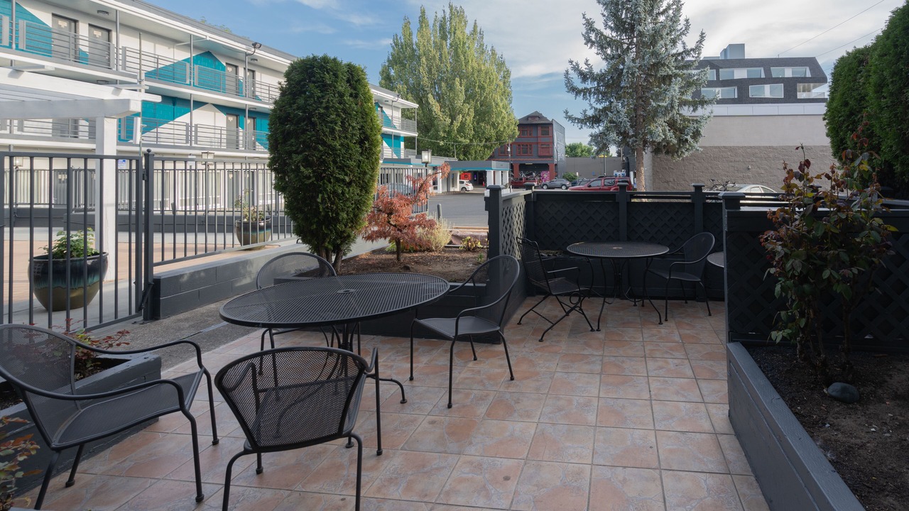 Photo of Patio Balcony in Buckman Neighborhood