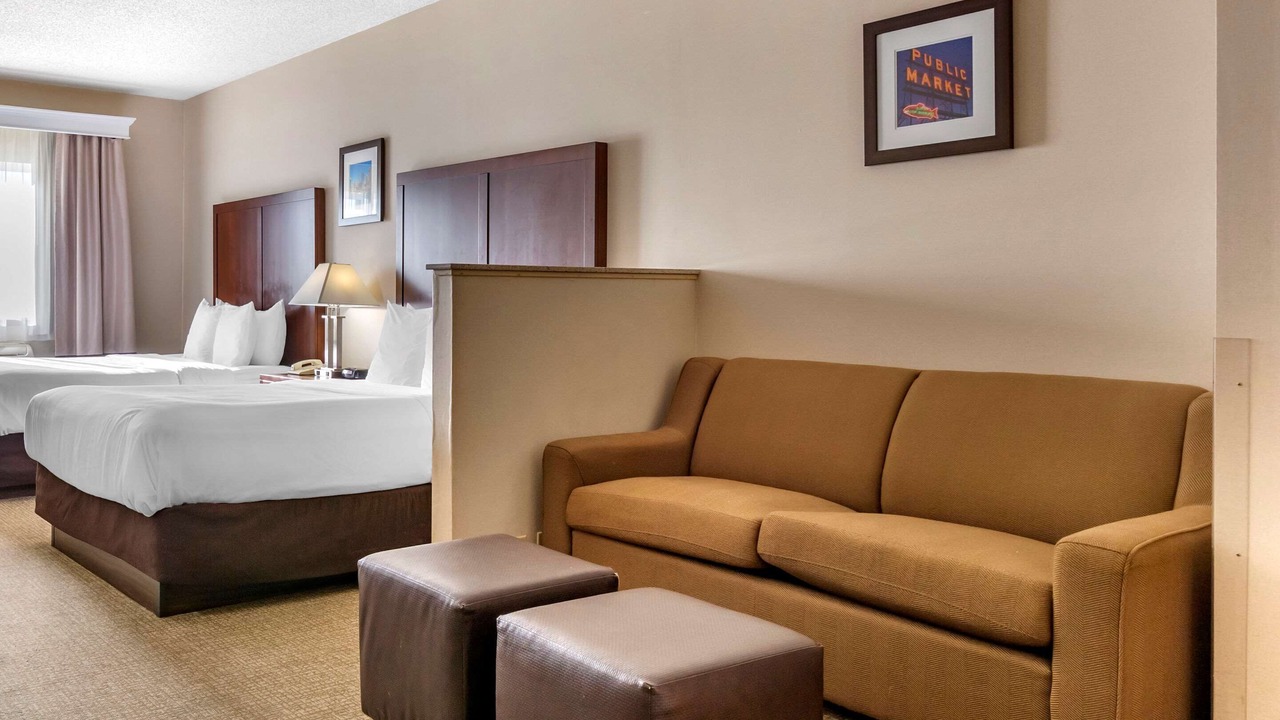 Photo of Bedroom in Haller Lake