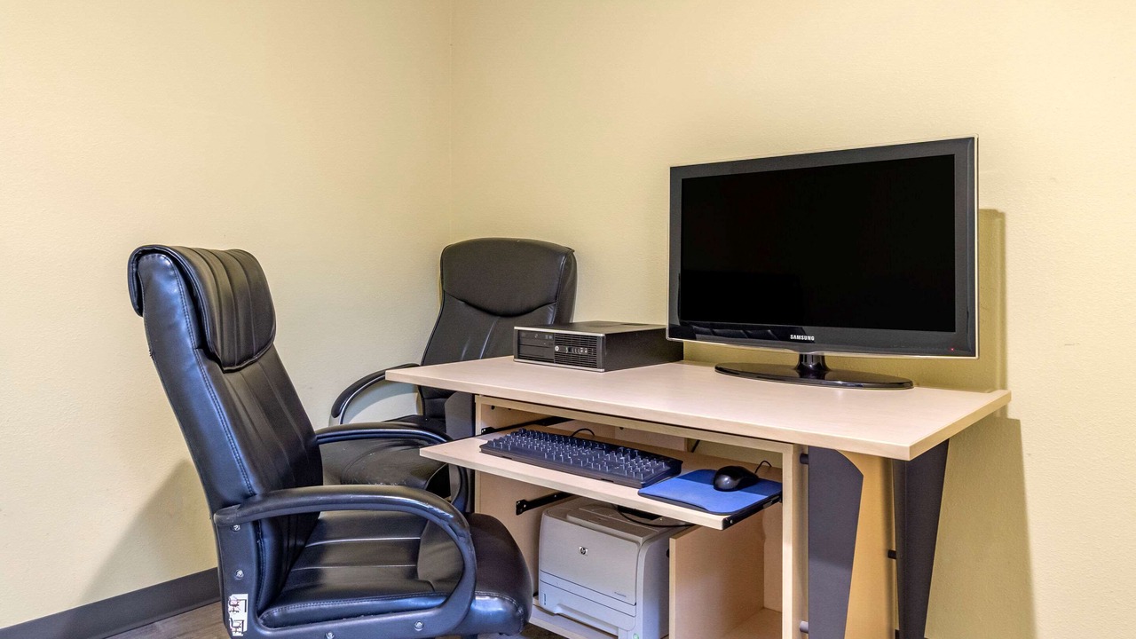 Photo of Others in Haller Lake