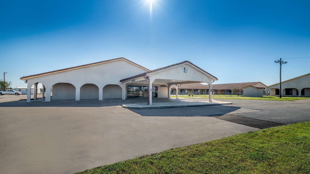 Photo of Outdoor in Bonham