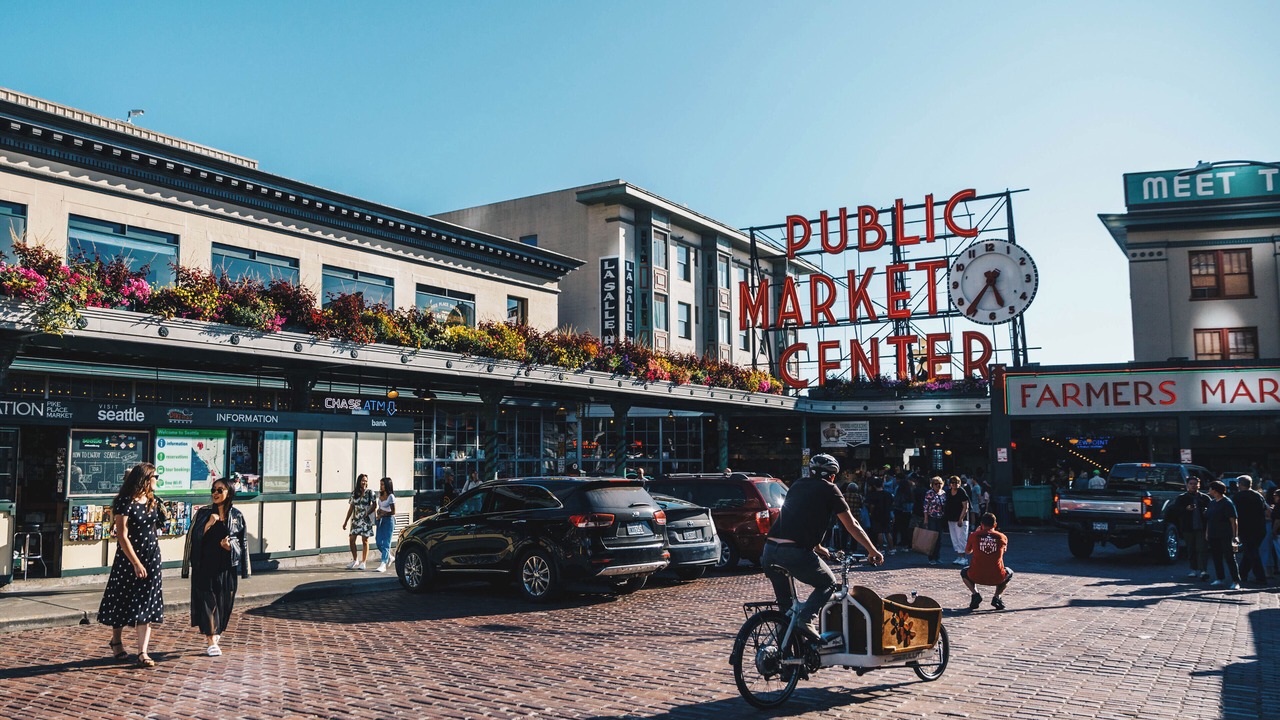 Photo of Others in Downtown Seattle