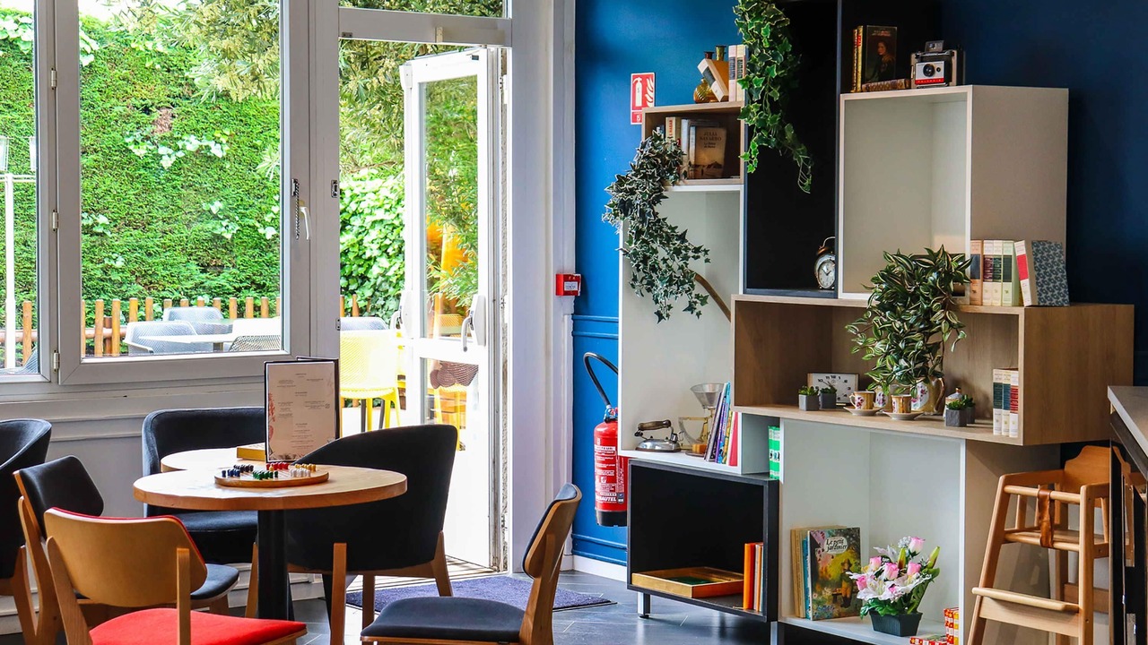 Photo of Others in Calais