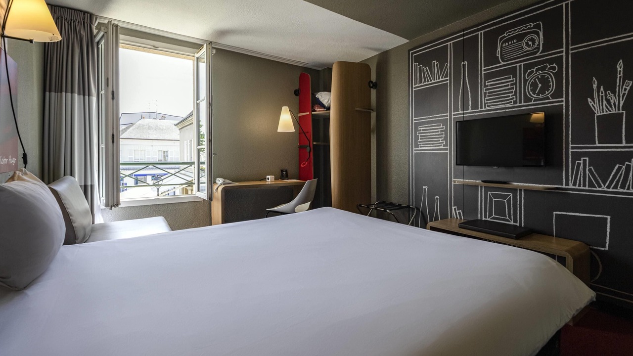 Photo of Bedroom in Montargis