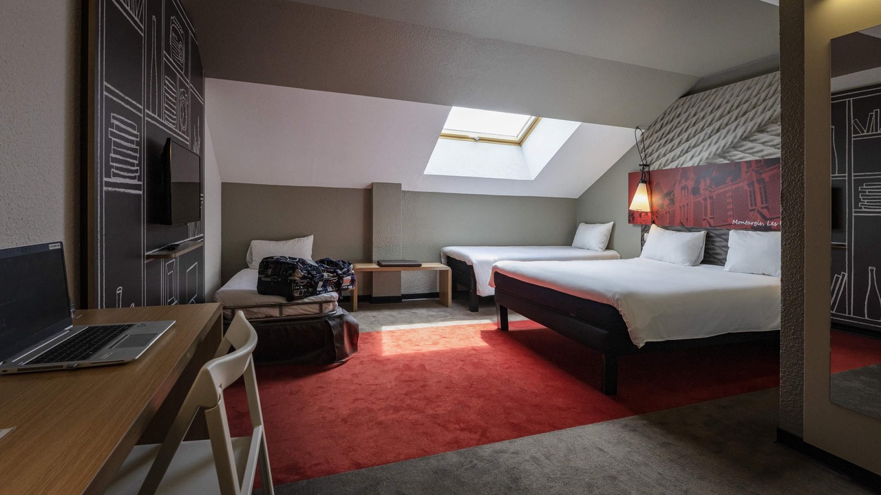 Photo of Bedroom in Montargis