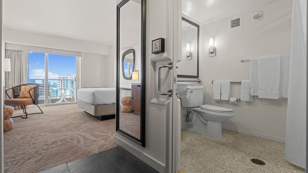 Photo of Bedroom in Ala Moana