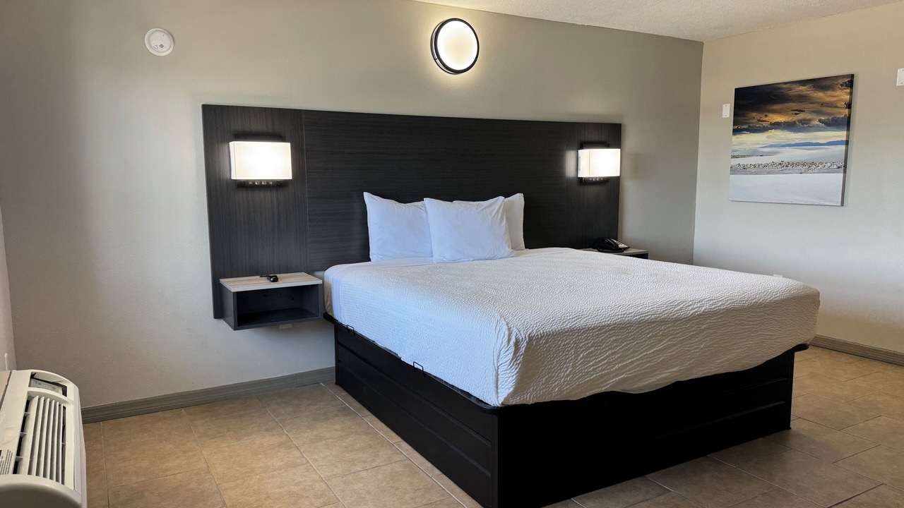 Photo of Bedroom in Venice Gardens