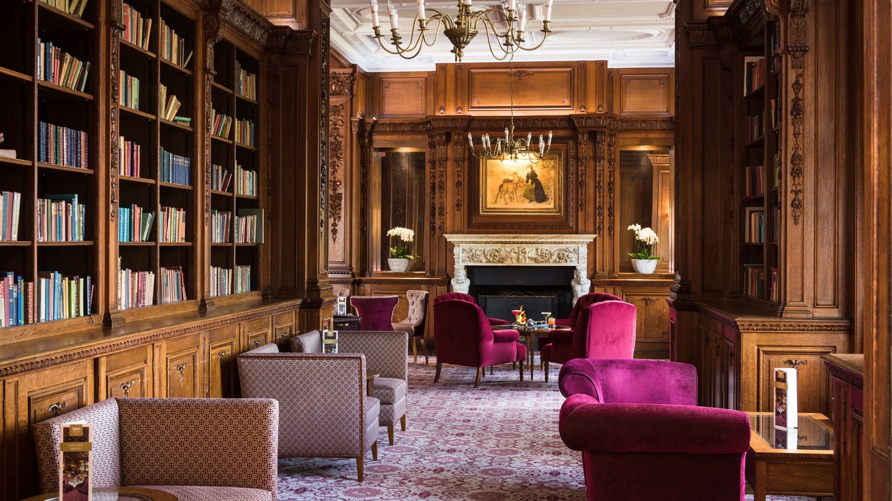 Photo of Others in Hook