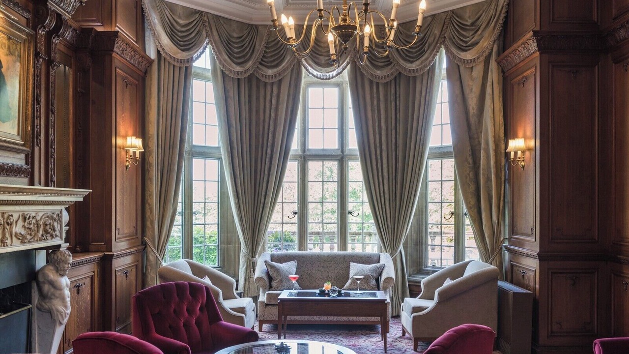 Photo of Others in Hook