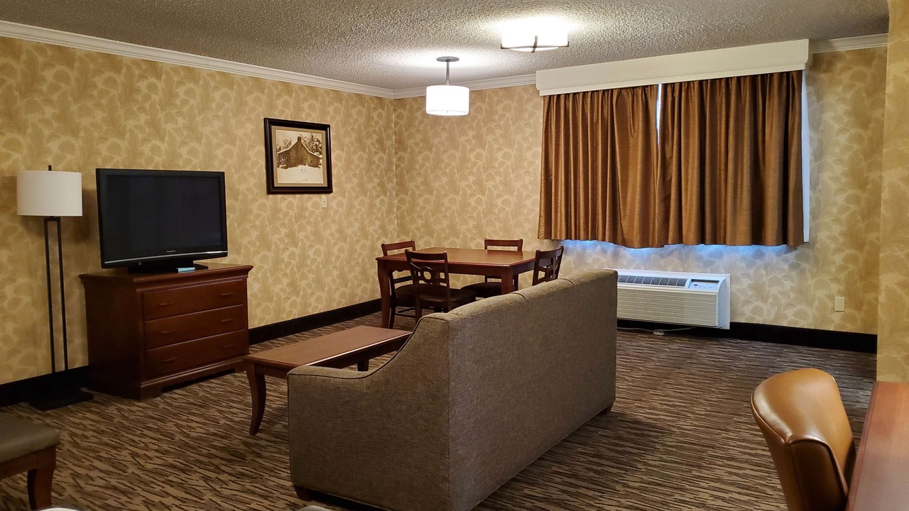 Photo of Bedroom in Garberville