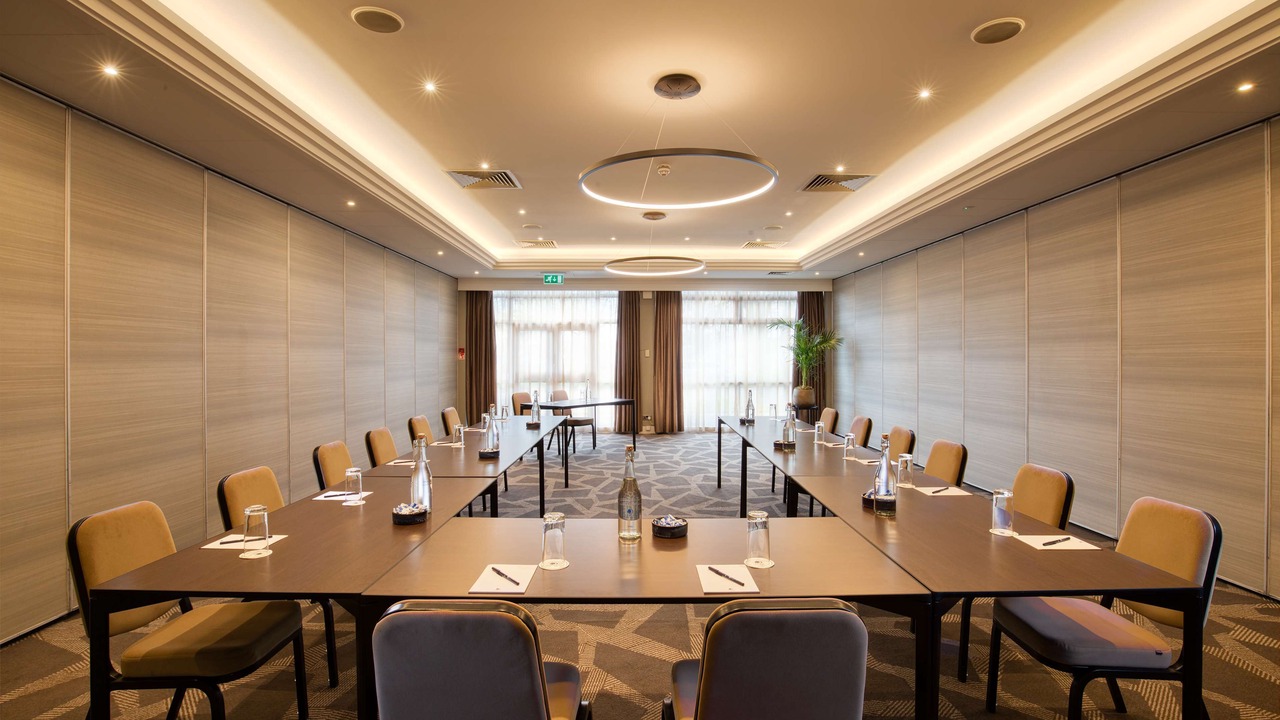 Photo of Others in Ealing Common