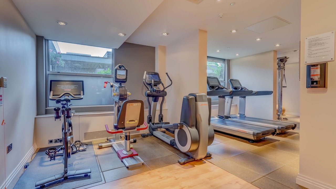 Photo of Others in Ealing Common