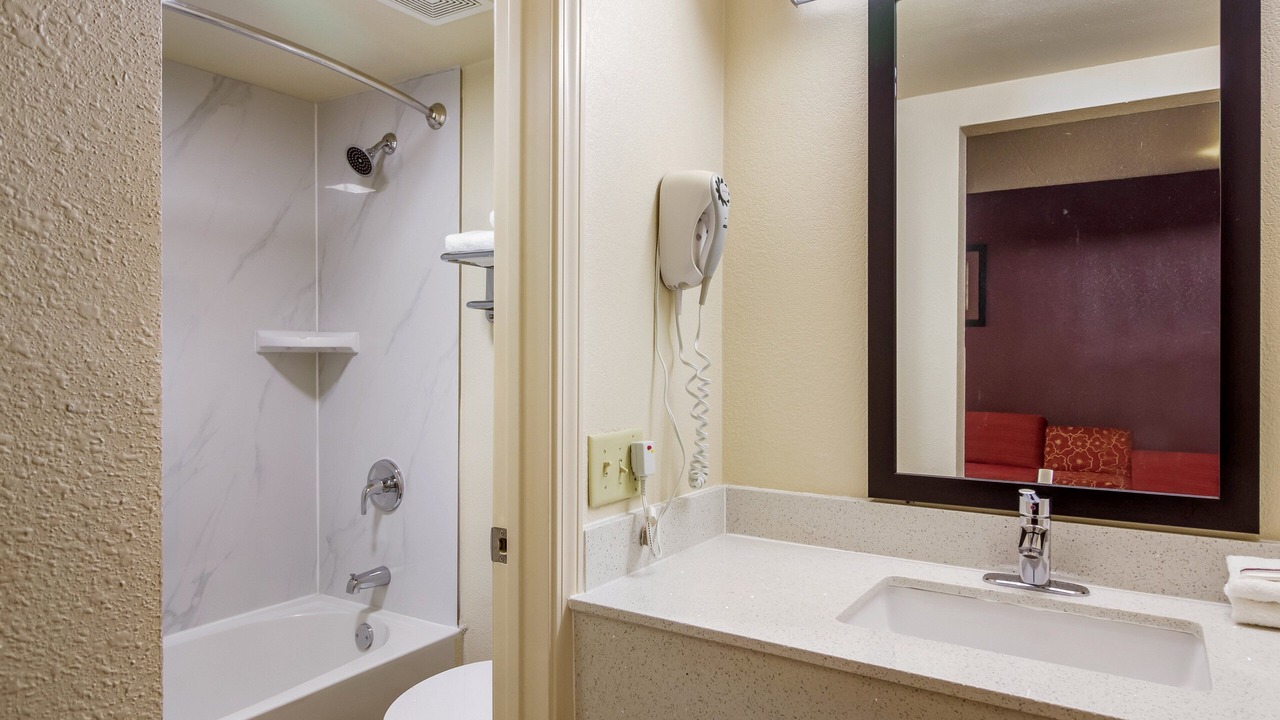 Photo of Bathroom in North Shore