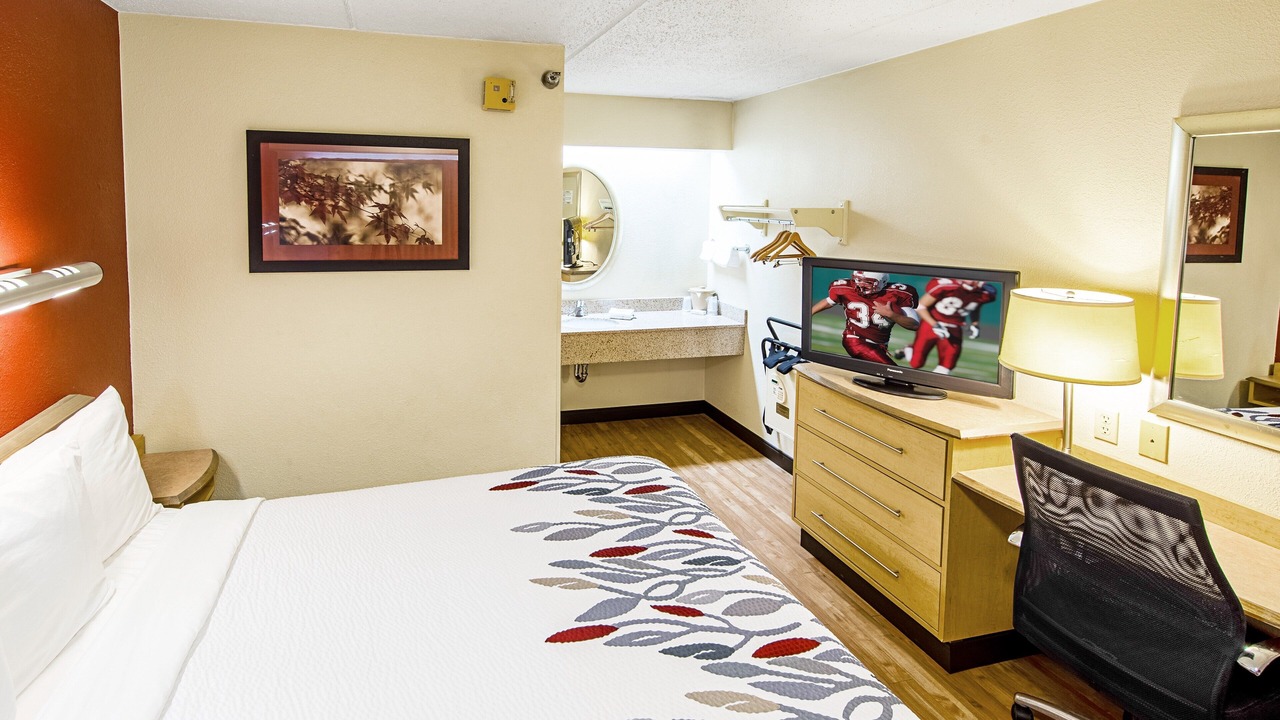 Photo of Bedroom in Akron