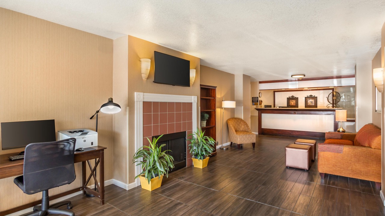 Photo of Others in Tracy