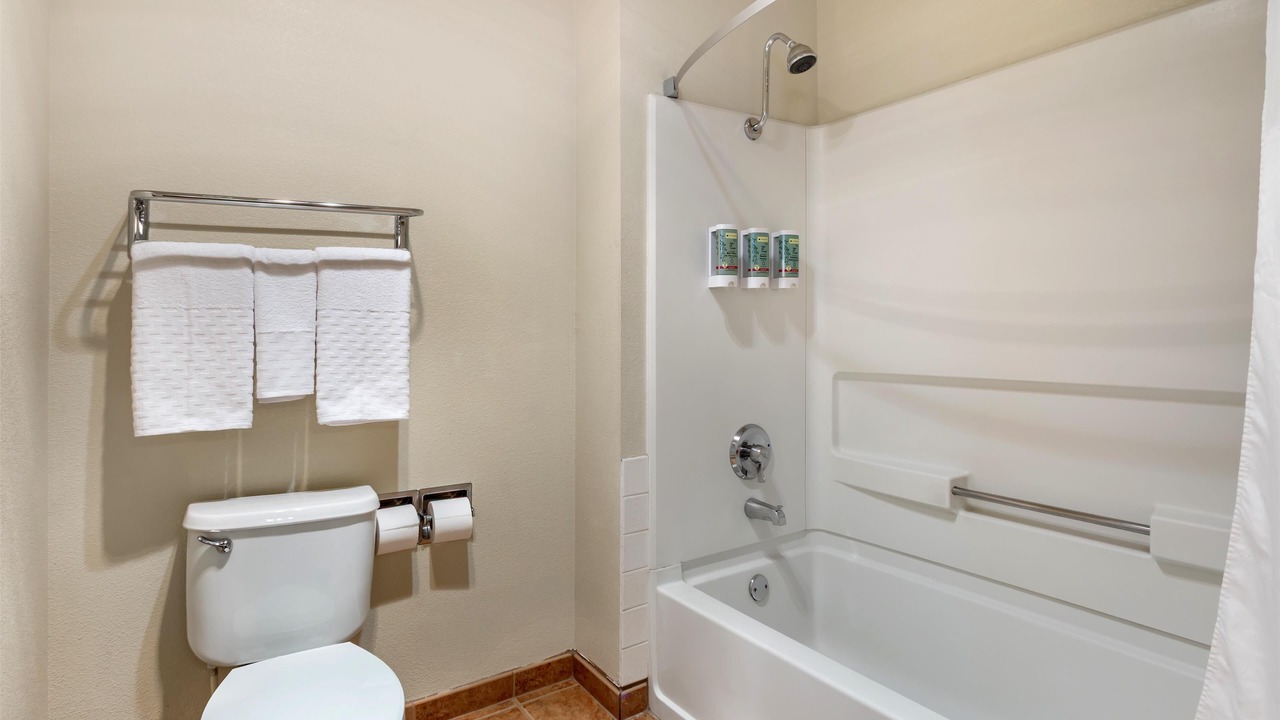 Photo of Bathroom in Tracy