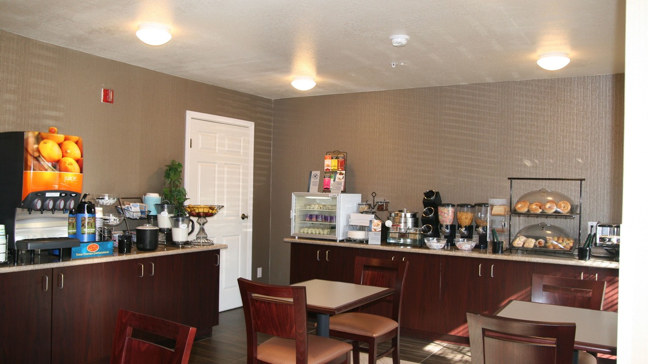 Photo of Others in Tracy