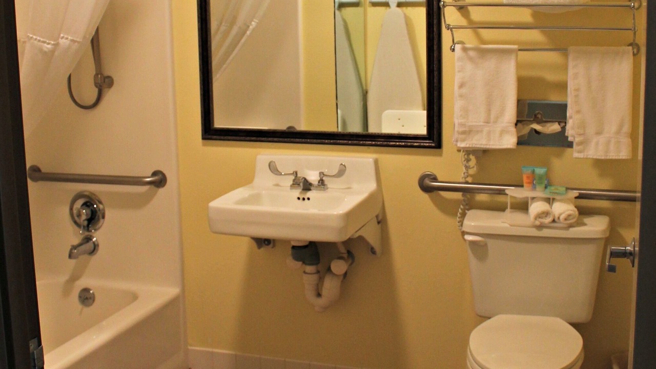 Photo of Bathroom in McCook