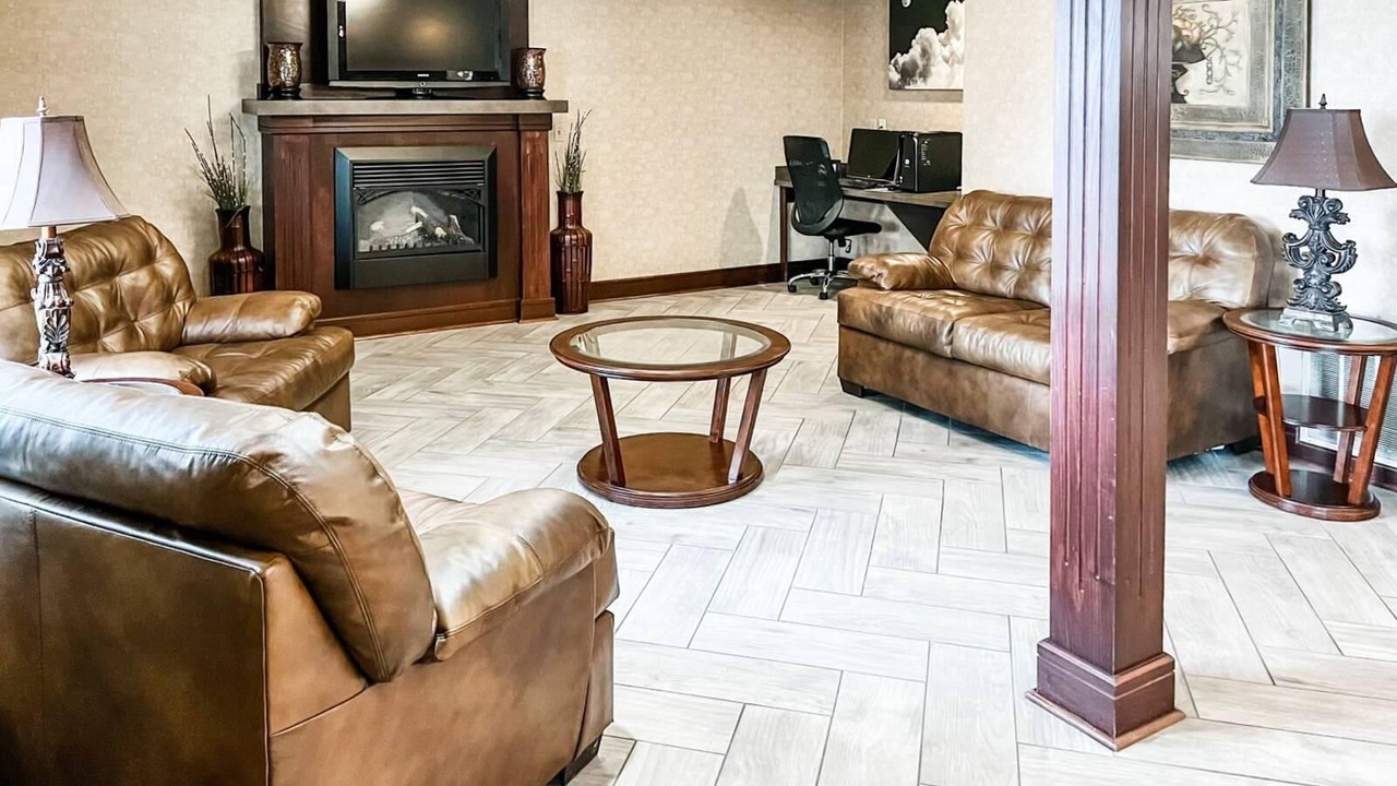 Photo of Others in Clarion