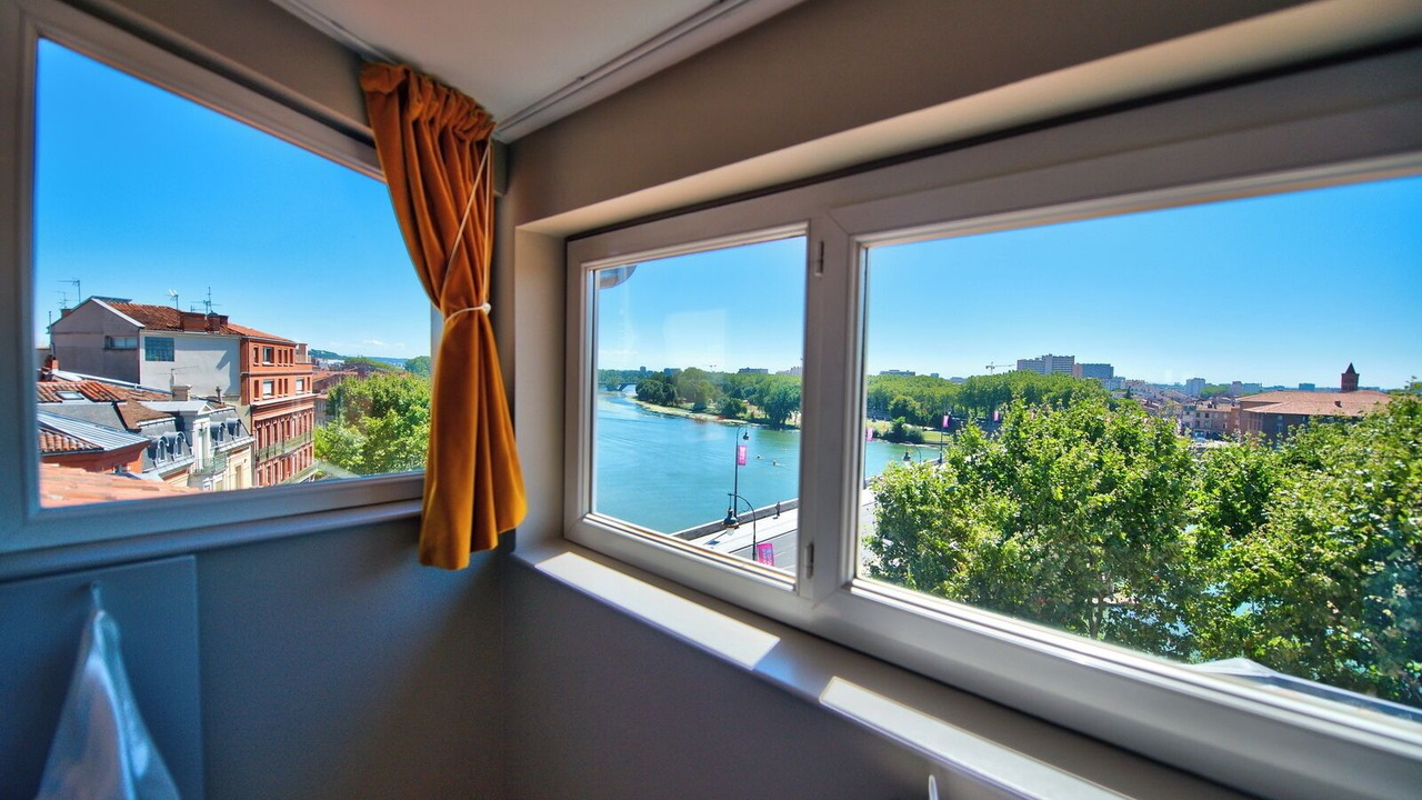 Photo of Bedroom in Carmes