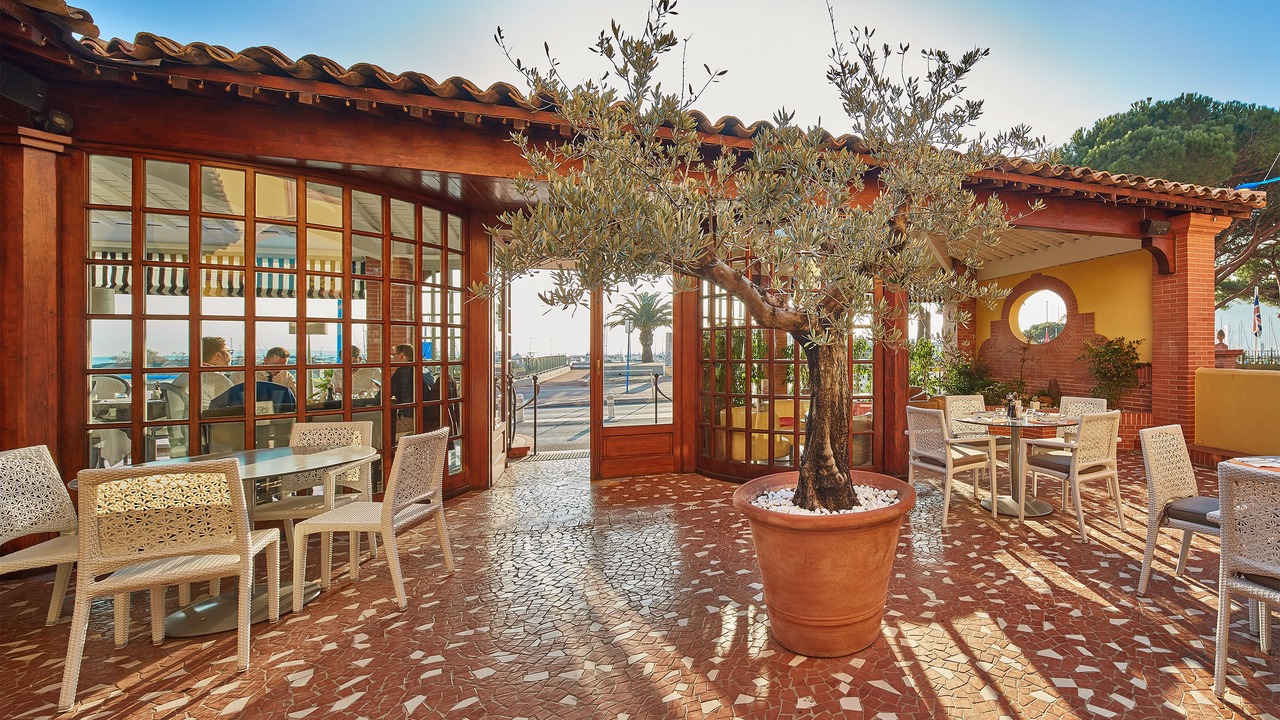 Photo of Patio Balcony in Mandelieu-la-Napoule Beach