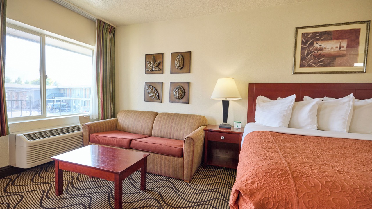 Photo of Bedroom in Altamont